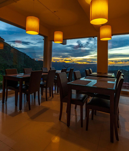 Food & Drinks 5, Warmth HillCrest Resort, Dindigul