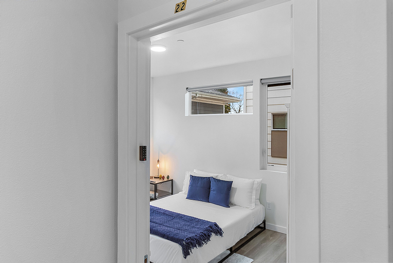 Vermithor's Bronze Ember Sweet Suite, King