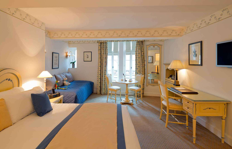 Bedroom 4, H�tel de la Cit� Carcassonne - MGallery Collection, Aude