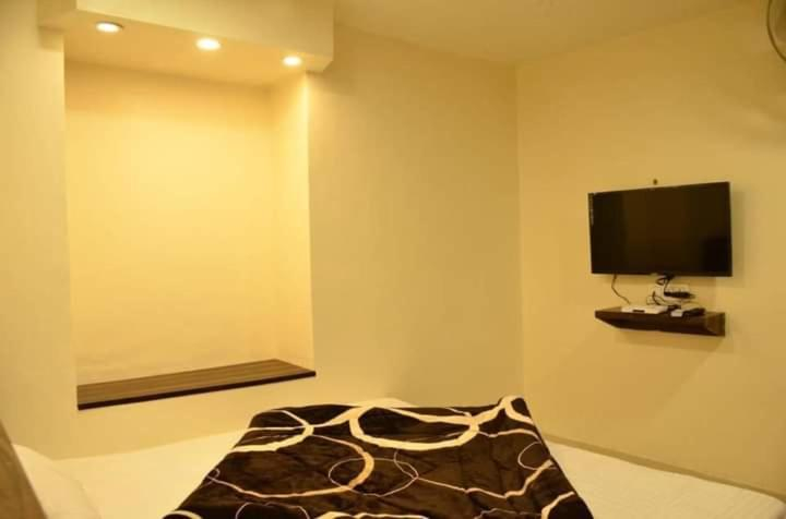 Others 4, Hotel Bindra Paradise, Amritsar