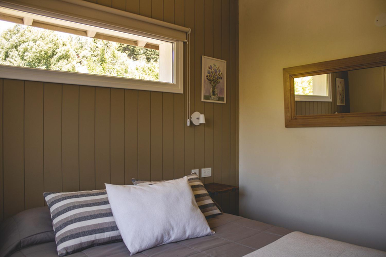 Others 5, Cabanas Los Manzanos, Lacar