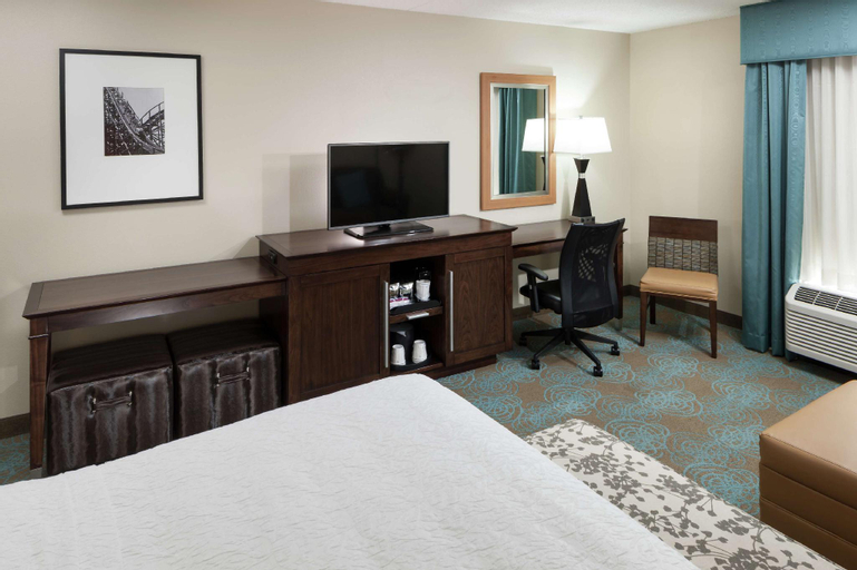 Bedroom 12