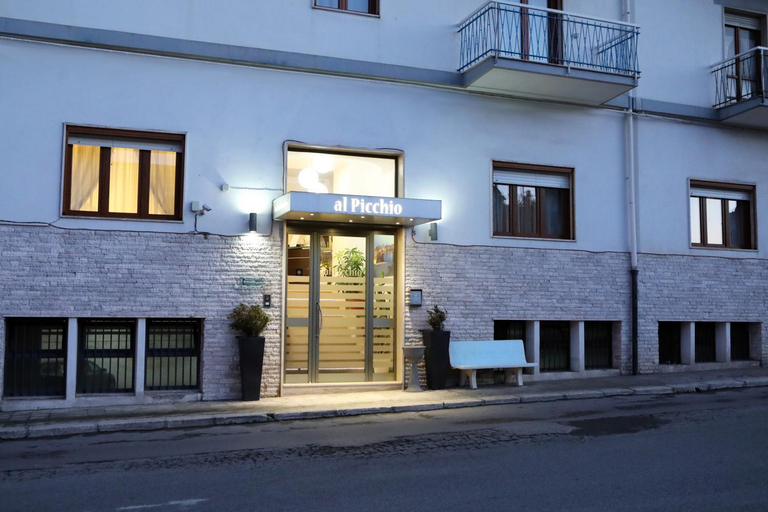 Exterior & Views, B&B Al Picchio, Bari