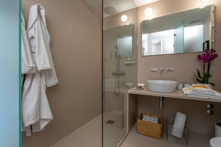 Bathroom 3, GuestHost - Piazza Fanti Luxury Apartments, Rome