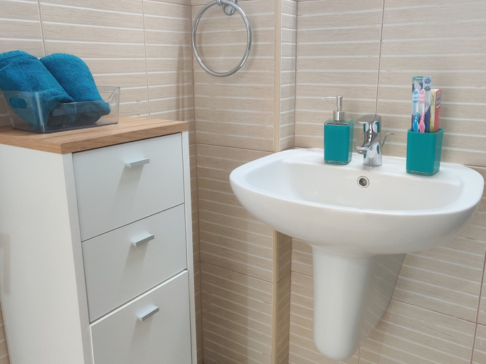 Bathroom 4, Charming 1-bed Apartment in Protaras, Cyprus