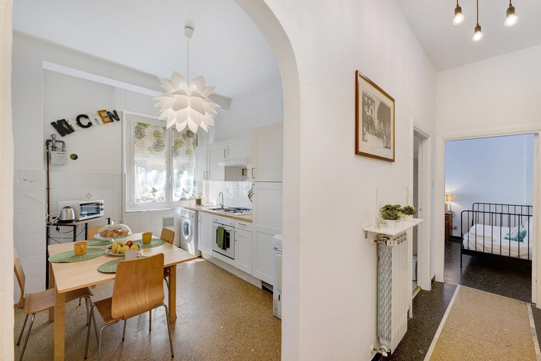 Others 4, Liguria Home, Savona