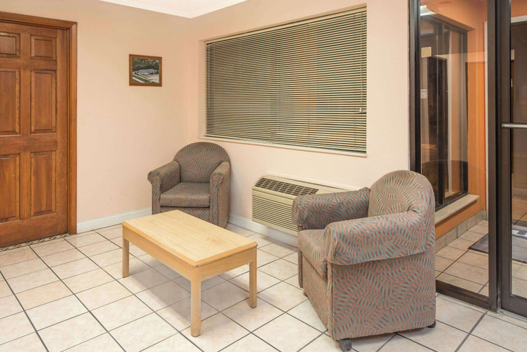 Others 5, Days Inn by Wyndham Kingdom City, Callaway