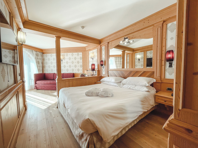 Bedroom 4, Cristal Palace, Trento
