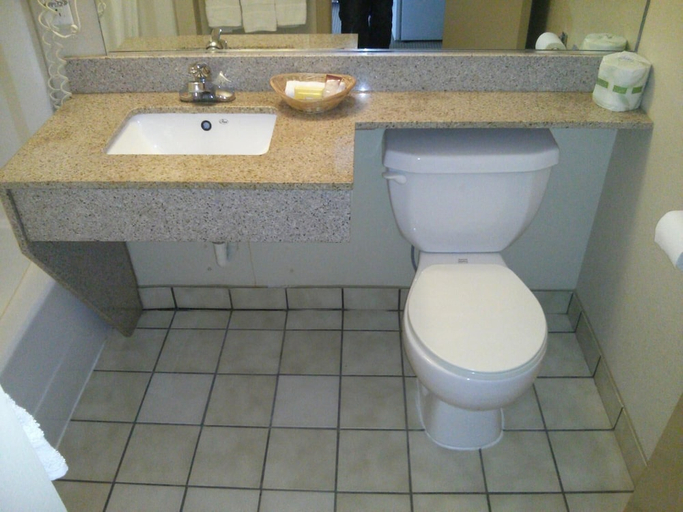 Bathroom 3, Guest Lodge Pageland, Chesterfield
