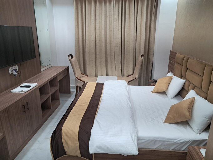 Others 3, Hotel Navraj Palace , Lucknow