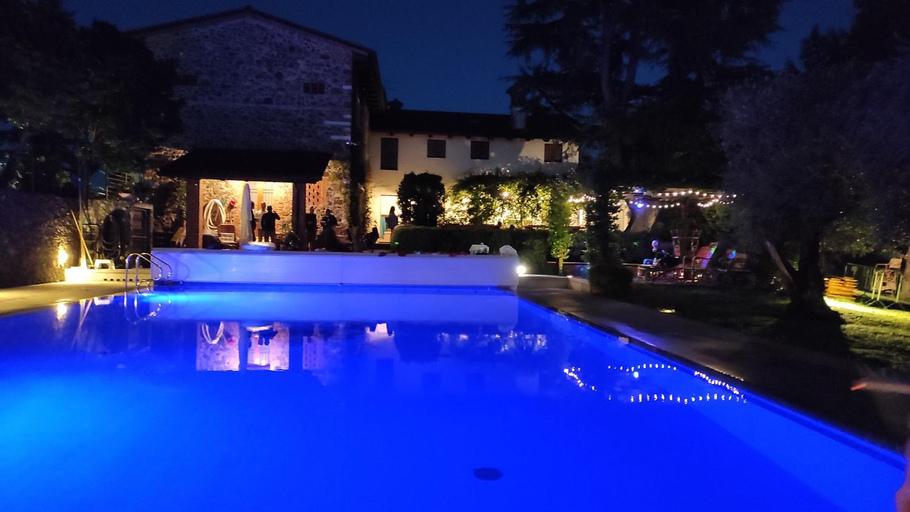 Others 5, Casa Tonello B&B, Vicenza