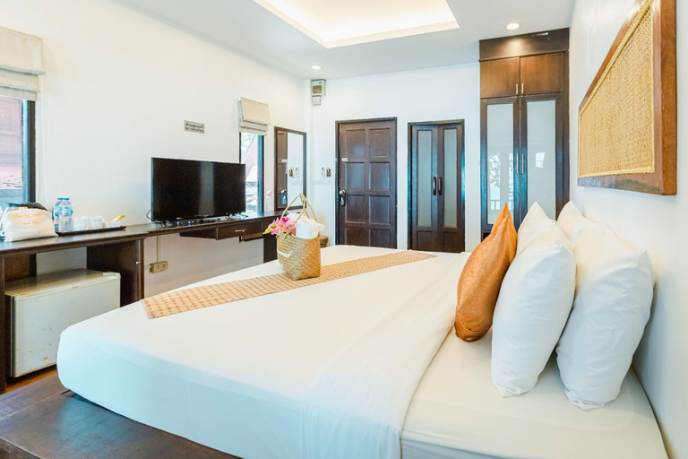 Bedroom 5
