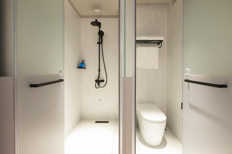 Bathroom 3, Nihao Hotel Huanggang Huangmei County, Huanggang