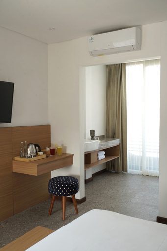 Bedroom 15