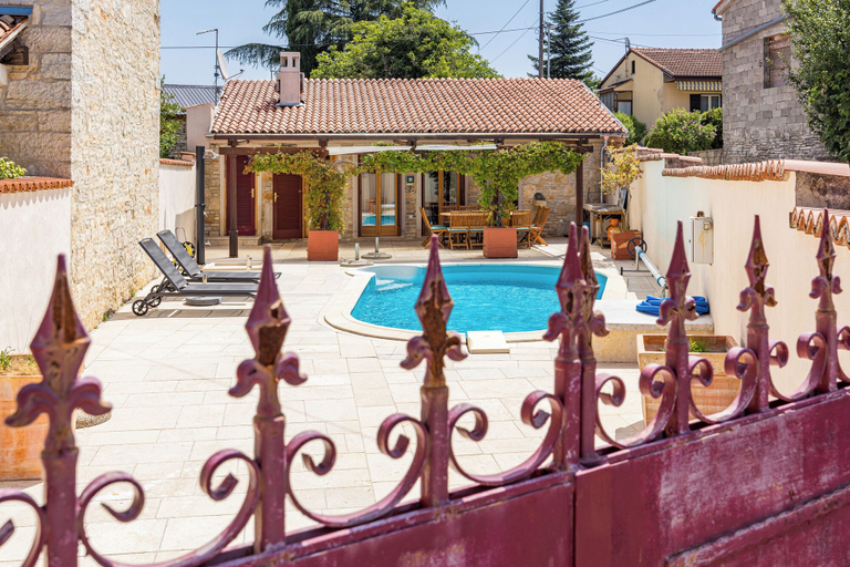 Exterior & Views 2, Villa Diana, Kanfanar