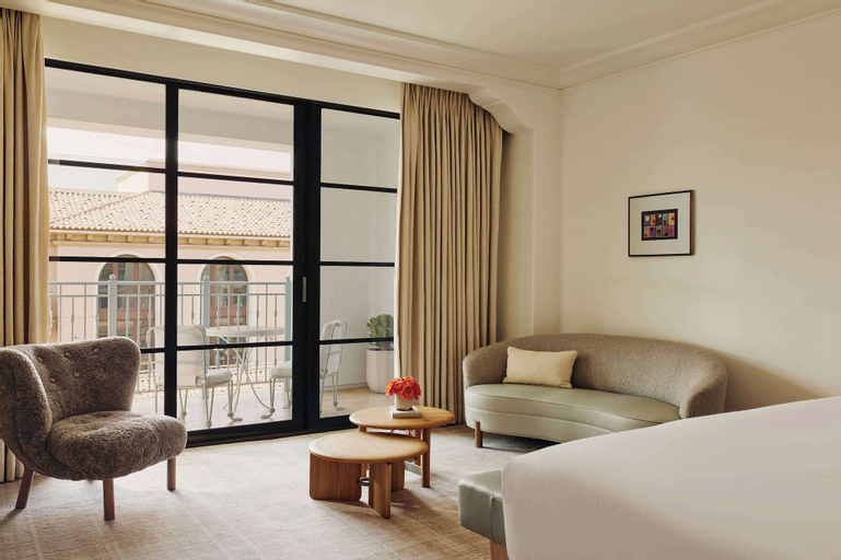 Bedroom 25
