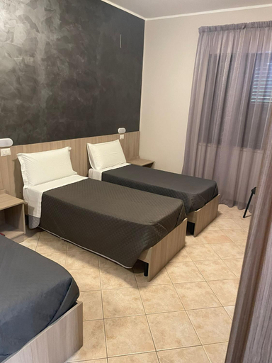 Others 2, B&B Menna Vence, Cosenza