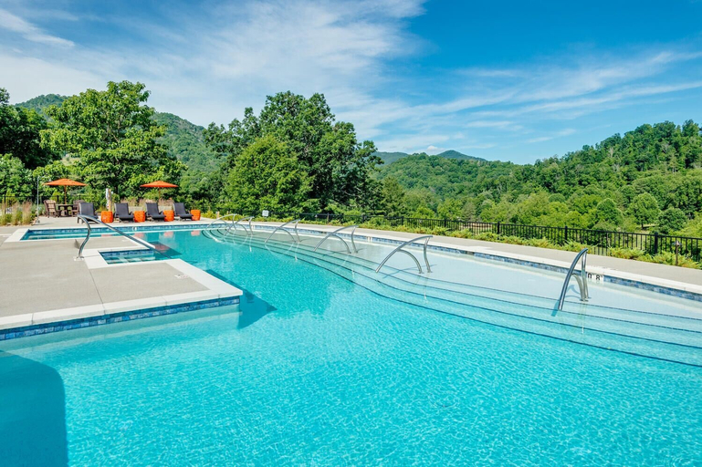 Sport & Beauty 5, Springdale Resort, Haywood