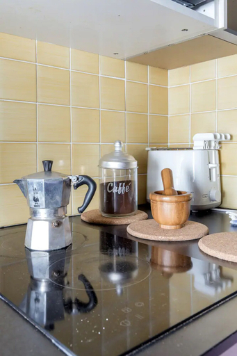 Private kitchenette 3, Studio apt (n.2) Ancient Palazzo, Florence