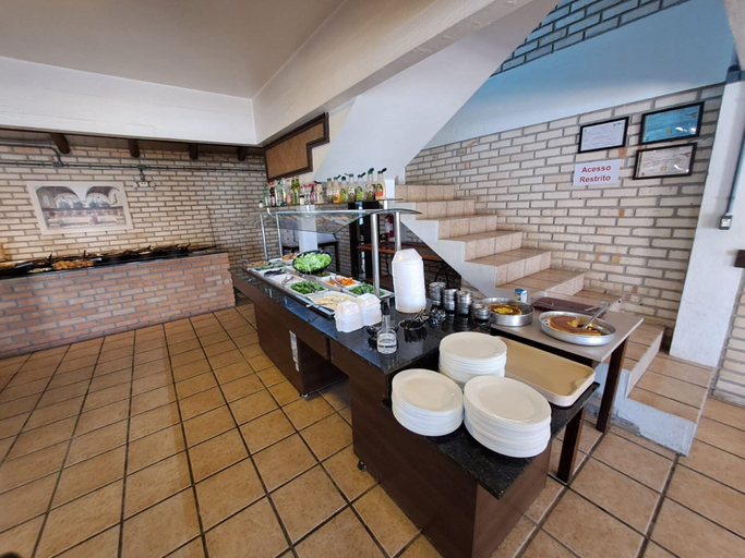 Food & Drinks, Brusque Comfort Studio, Brusque