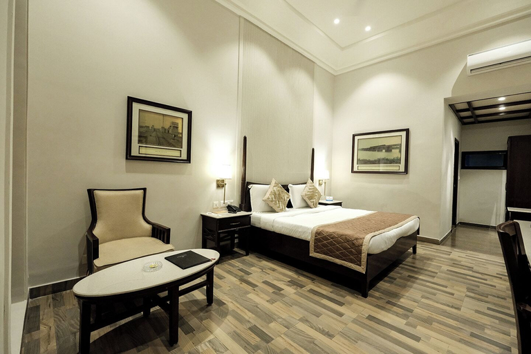 Bedroom 4, Chanakya BNR hotel, Puri