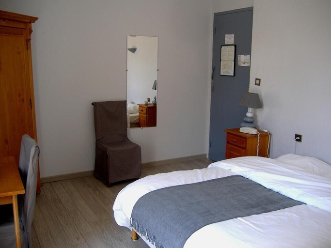 Bedroom 5, Auberge de l'escargot d'or, Drôme