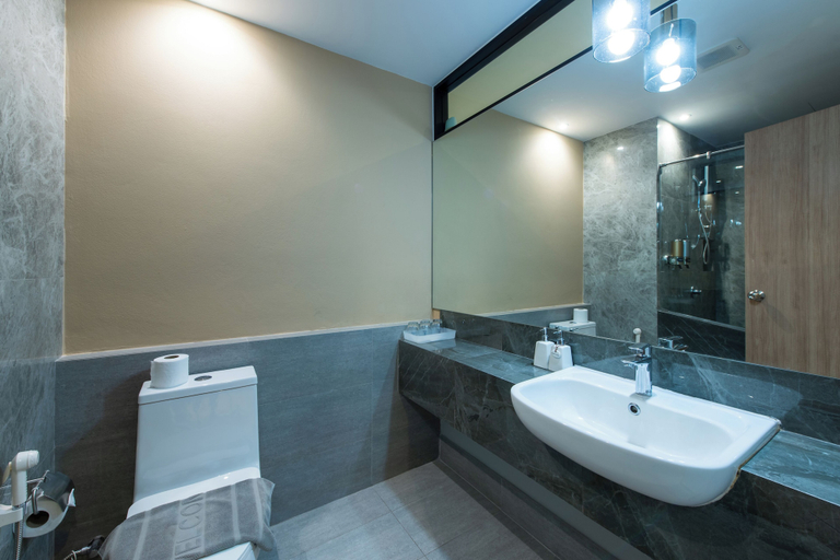 Bathroom 5, Hi Sotel, Phaya Thai