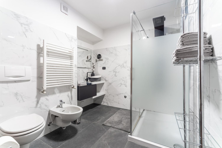 Others 5, GRAND CENTRAL 1845 - Meliora Apartments, Bergamo