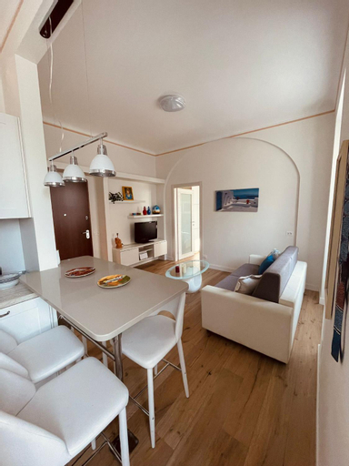 Dining Room 5, La casa di Grace, Savona