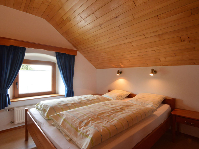 Bedroom 2, Holiday Home in Butgenbach Near the Lake, Liège