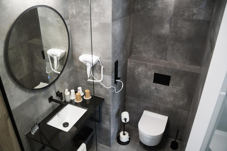 Bathroom 3, BULVAR, Malbork