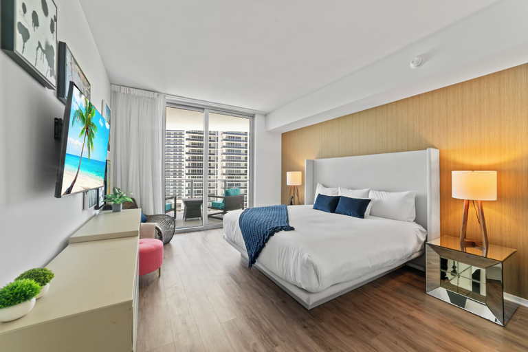 Bedroom 3, Lyfe Resort and Residence, Broward