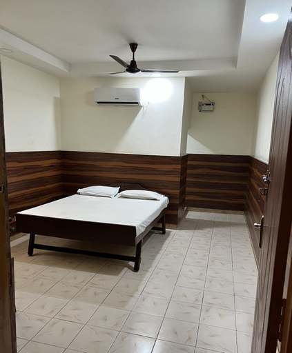 Bedroom 4, HOTEL THILAK, Thoothukkudi