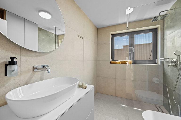 Bathroom 3, Villa Andrea, Vižinada