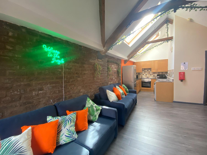 Others 4, Button Street by UStay Aparthotels, Sefton