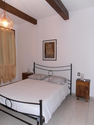 Others 2, B&B Timo e Rosmarino, Mantua