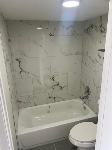 Bathroom 3, Rodeway Inn Davenport-Champions Gate, Polk