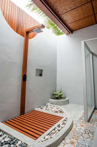 Others 5, HIMA Bungalows, Nias Selatan