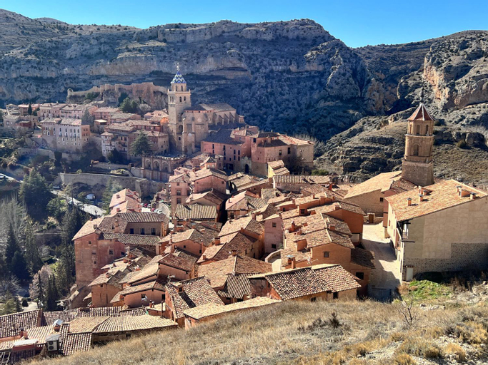 PORTAL DE MOLINA 2 - Piso acogedor en el casco historico de Albarracin, Teruel