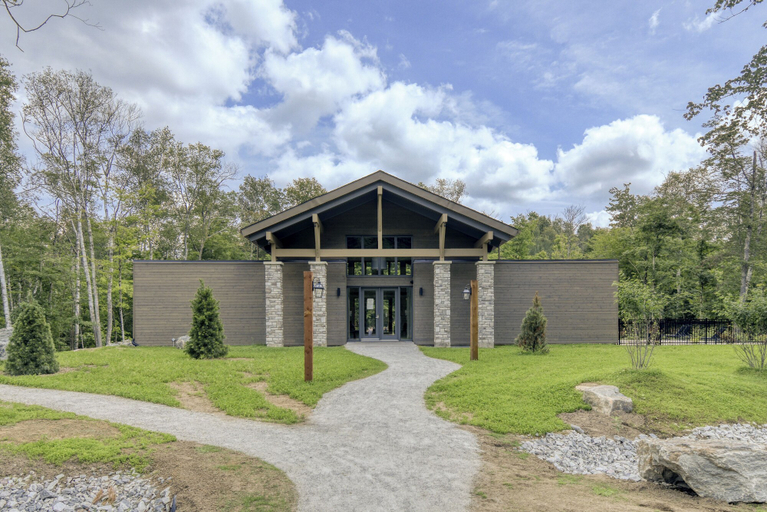 Exterior & Views 2, 104 Verbier Building 11, Les Laurentides