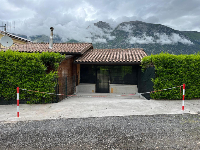 Others 2, B&B La cas' d'Alfonz', L'Aquila