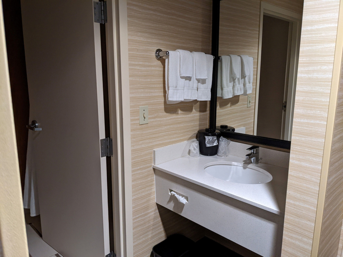Bathroom 3, Fairfield Inn By Marriott Concord, Merrimack