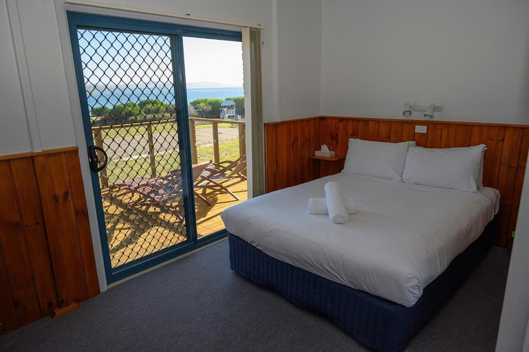 Bedroom 2, WHITE SANDS ESTATE, Break O'Day