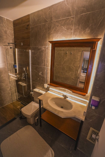 Bathroom 5, Aria Palace Taksim, Beyoğlu