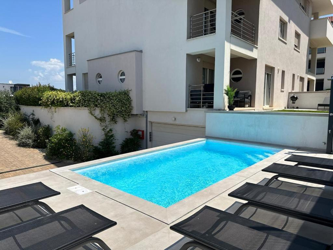 Others 5, Volme Resort, Medulin