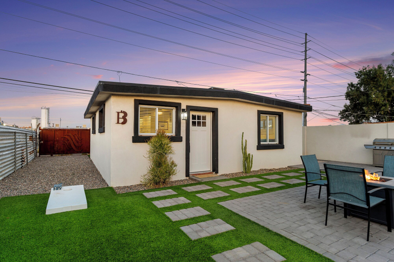 Exterior & Views 2, Charming House in Downtown Phoenix, Maricopa