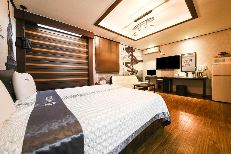 Bedroom 2, Goodstay Q Hotel, Yongin