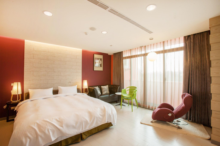 Bedroom 9