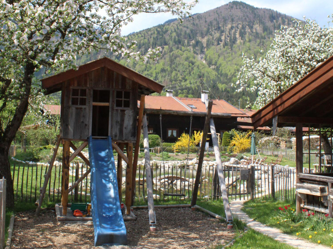 Others 5, Grafn-Hof, Traunstein