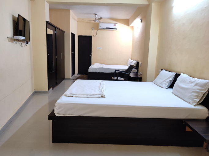 Others 5, Hotel Vraj, Narmada